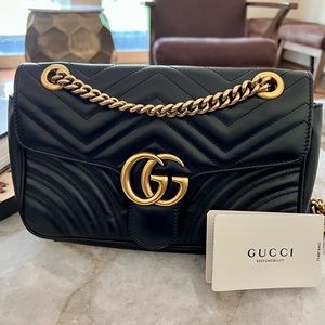 GUCCI MARMONT SMALL SHOULDER BAG